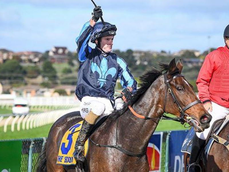 Flyingagentdarrylhornerjnrbrierlysteeplechase 660x380rp